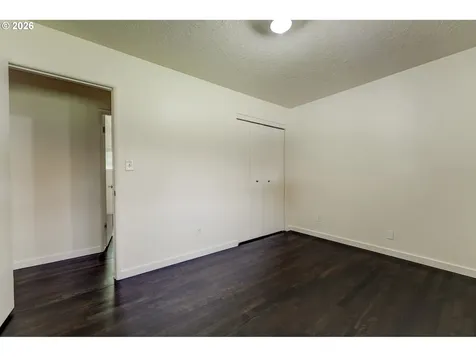 124 NE 143rd Avenue Portland OR 97230