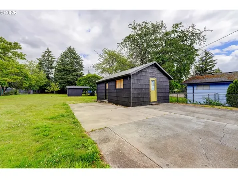 124 NE 143rd Avenue Portland OR 97230