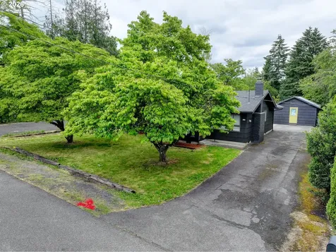 124 NE 143rd Avenue Portland OR 97230