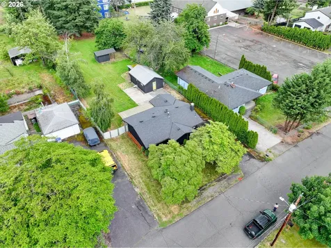 124 NE 143rd Avenue Portland OR 97230