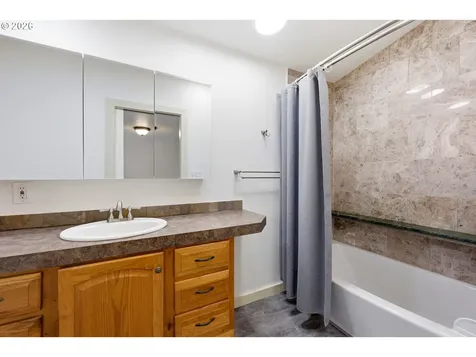 14751 Quail Grove Circle Oregon City OR 97045