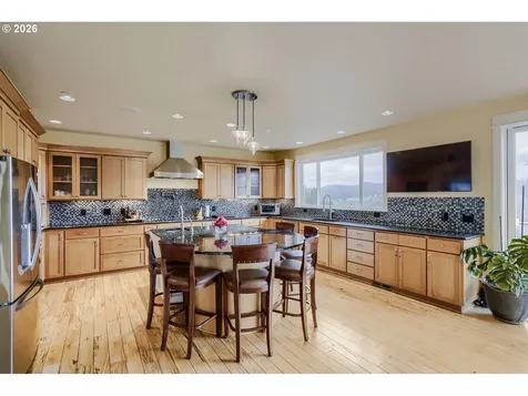 17220 S Radfords View Lane Oregon City OR 97045
