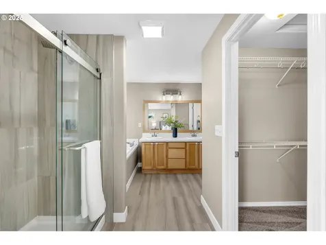 4306 NE 55th Place Vancouver WA 98661