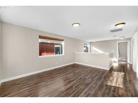 4306 NE 55th Place Vancouver WA 98661