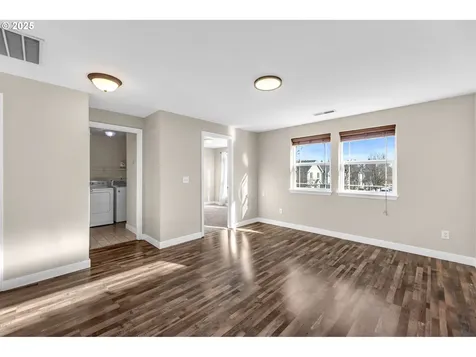 4306 NE 55th Place Vancouver WA 98661