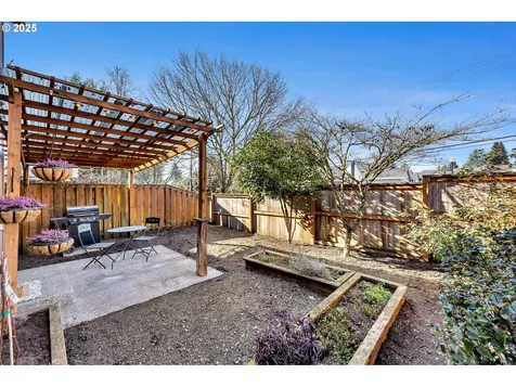 4306 NE 55th Place Vancouver WA 98661