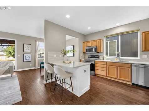 4306 NE 55th Place Vancouver WA 98661