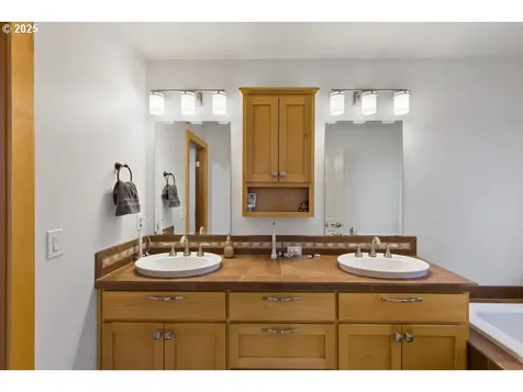 109 SW Taft Avenue Bend OR 97702