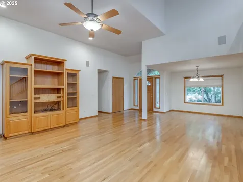 2868 NE Charlois Drive Hillsboro OR 97124