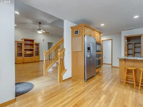 2868 NE Charlois Drive Hillsboro OR 97124