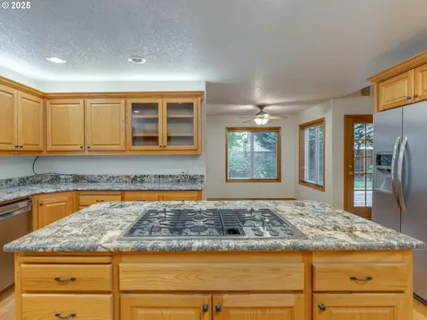 2868 NE Charlois Drive Hillsboro OR 97124