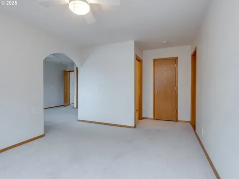 2868 NE Charlois Drive Hillsboro OR 97124