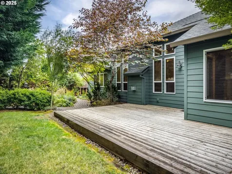 2868 NE Charlois Drive Hillsboro OR 97124