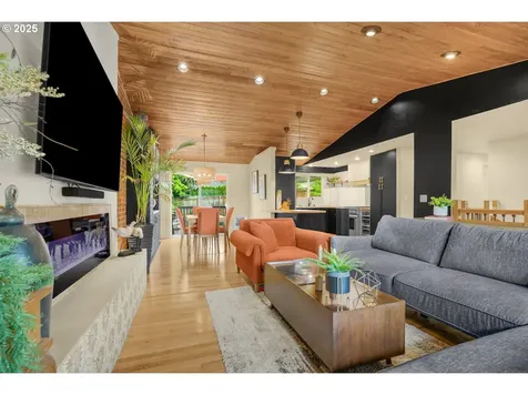 1404 Rosemarie Drive West Linn OR 97068