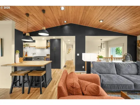 1404 Rosemarie Drive West Linn OR 97068