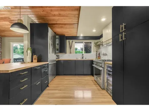 1404 Rosemarie Drive West Linn OR 97068