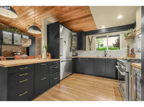 1404 Rosemarie Drive West Linn OR 97068