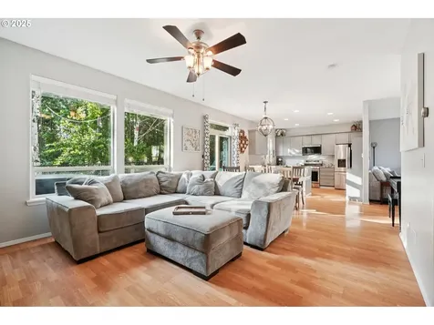 2149 SE Williams Drive Gresham OR 97080