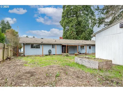 871 Rossmore Street Eugene OR 97404