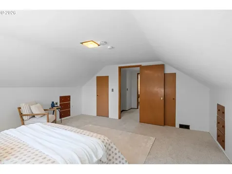 2312 5th Avenue West Linn OR 97068