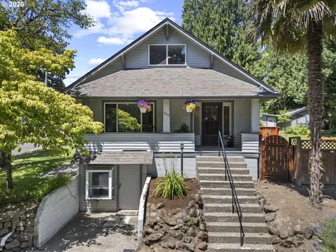 2312 5th Avenue West Linn OR 97068