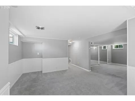 2312 5th Avenue West Linn OR 97068