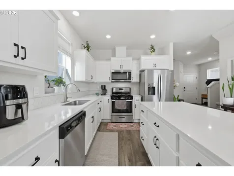 1818 Ben Brown Lane Woodburn OR 97071