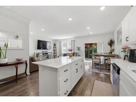 1818 Ben Brown Lane Woodburn OR 97071