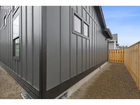 313 SE Oar Avenue Lincoln City OR 97367