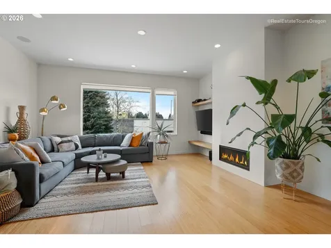 4929 N Maryland Avenue Portland OR 97217