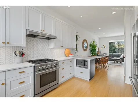 4929 N Maryland Avenue Portland OR 97217