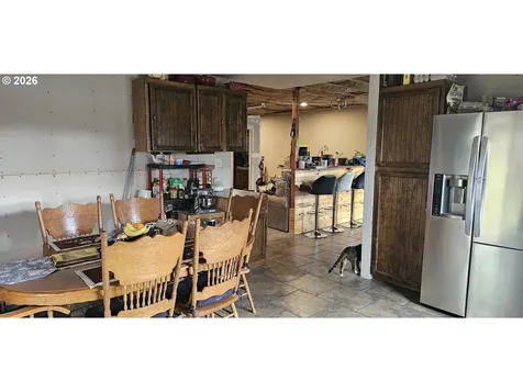 1852 NW Dogwood Street Roseburg OR 97471