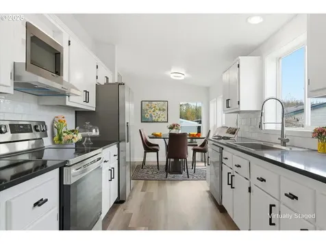 200 Market Street Lebanon OR 97355