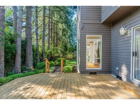 15470 SW Woodwind Court Beaverton OR 97007