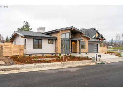 1110 Rock Creek Road Hood River OR 97031