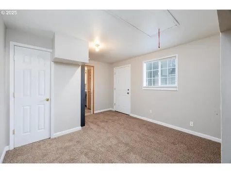 2570 NE 1st Drive Hillsboro OR 97124