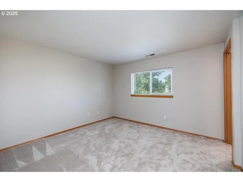 2570 NE 1st Drive Hillsboro OR 97124