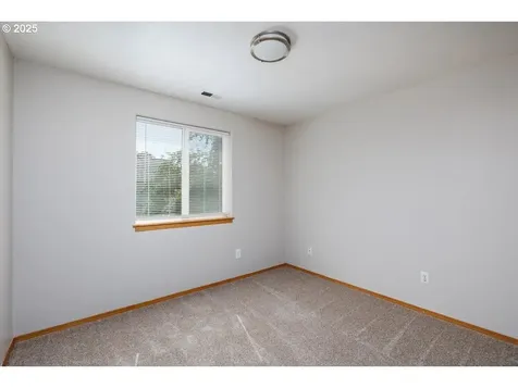 2570 NE 1st Drive Hillsboro OR 97124