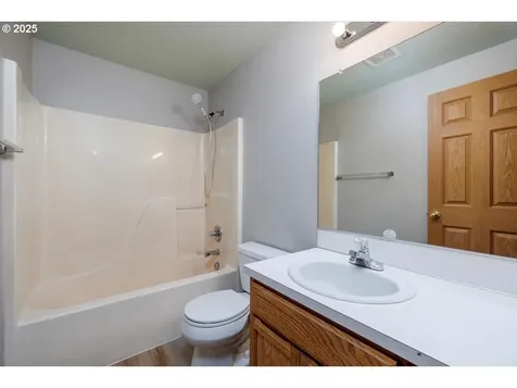 2570 NE 1st Drive Hillsboro OR 97124