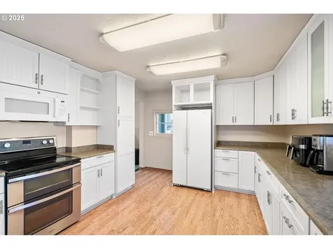 2355 NE Market Street Madras OR 97741