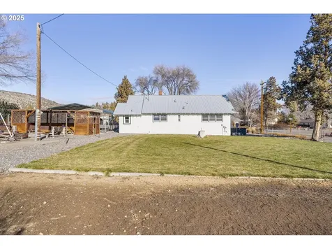 2355 NE Market Street Madras OR 97741