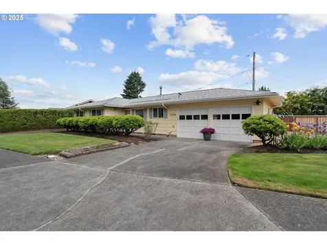 17725 NE Multnomah Drive Portland OR 97230