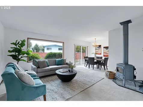 17725 NE Multnomah Drive Portland OR 97230