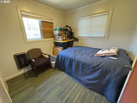 131 S Wasson Street Coos Bay OR 97420