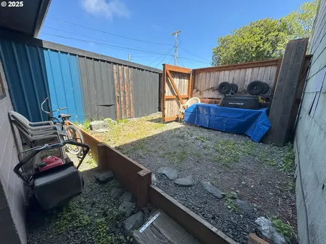 131 S Wasson Street Coos Bay OR 97420