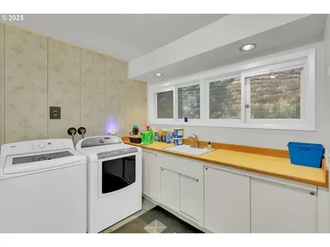 21076 NW Green Mountain Road Banks OR 97106