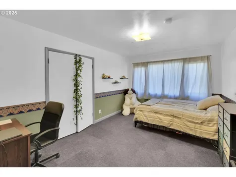 21076 NW Green Mountain Road Banks OR 97106