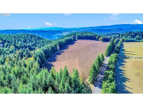 21076 NW Green Mountain Road Banks OR 97106