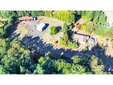 21076 NW Green Mountain Road Banks OR 97106