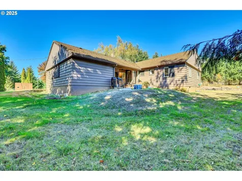 21076 NW Green Mountain Road Banks OR 97106